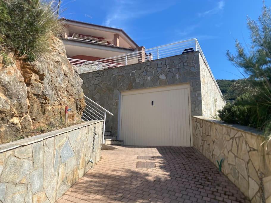 Luxury Beach House Porto Santo Stefano  Εξωτερικό φωτογραφία