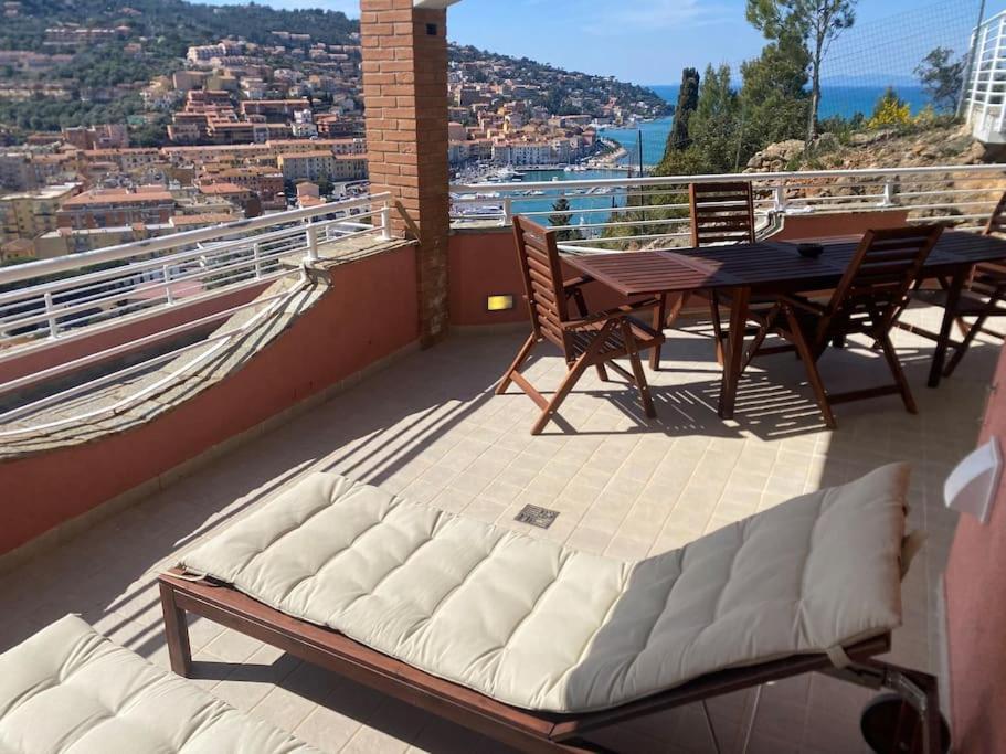 Luxury Beach House Porto Santo Stefano  Εξωτερικό φωτογραφία